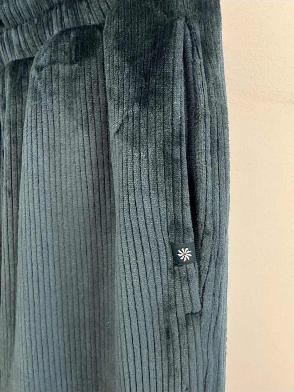 Athleta Girl Cozy Rib Velour Cropped Hoodie & wide leg Sweat pants -dark Green M